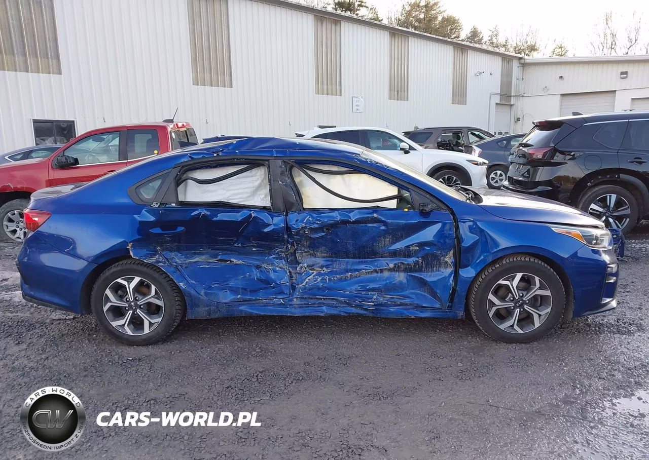 2020 Kia Forte Lxs VIN:3KPF24AD0LE179200 - 13