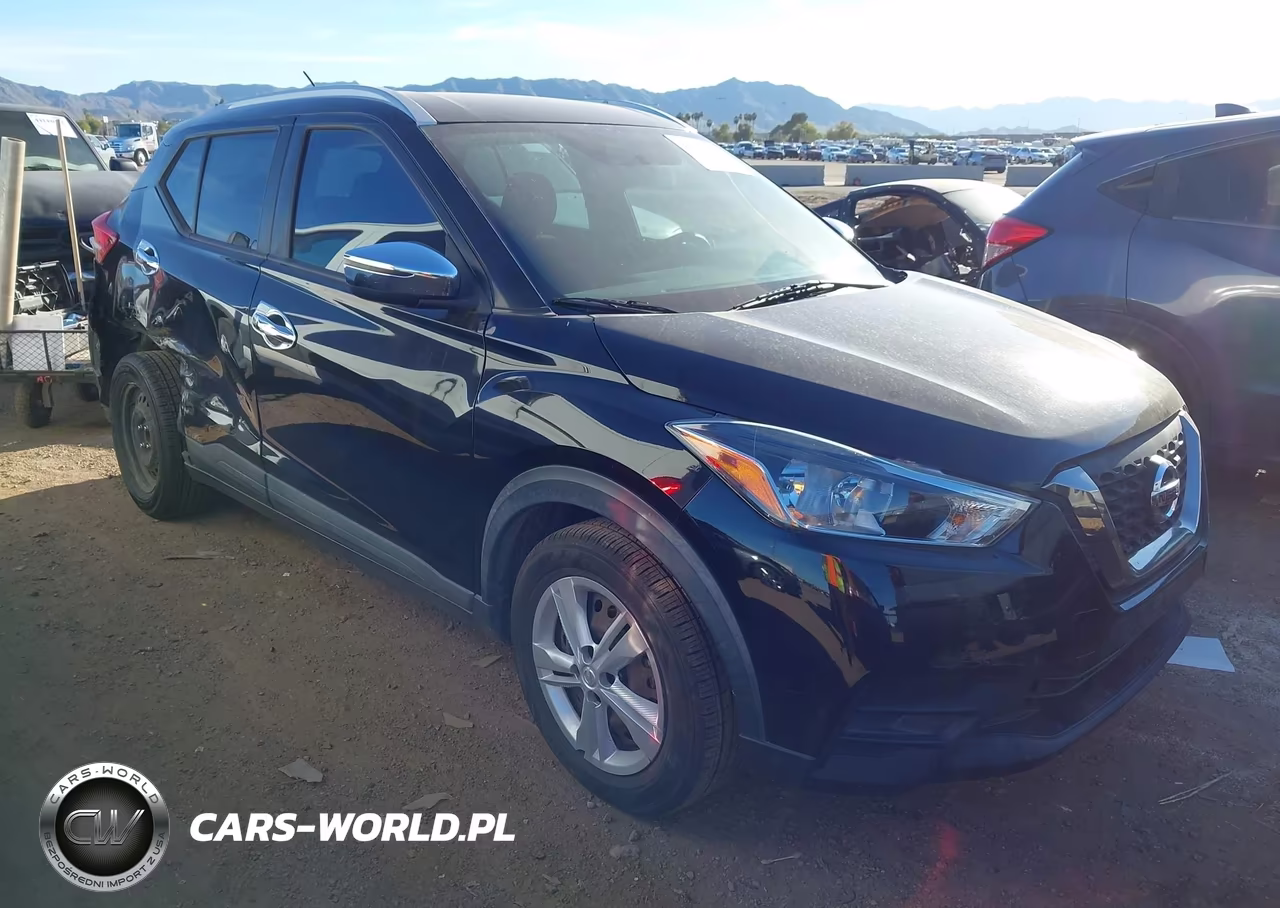 2018 Nissan Kicks S