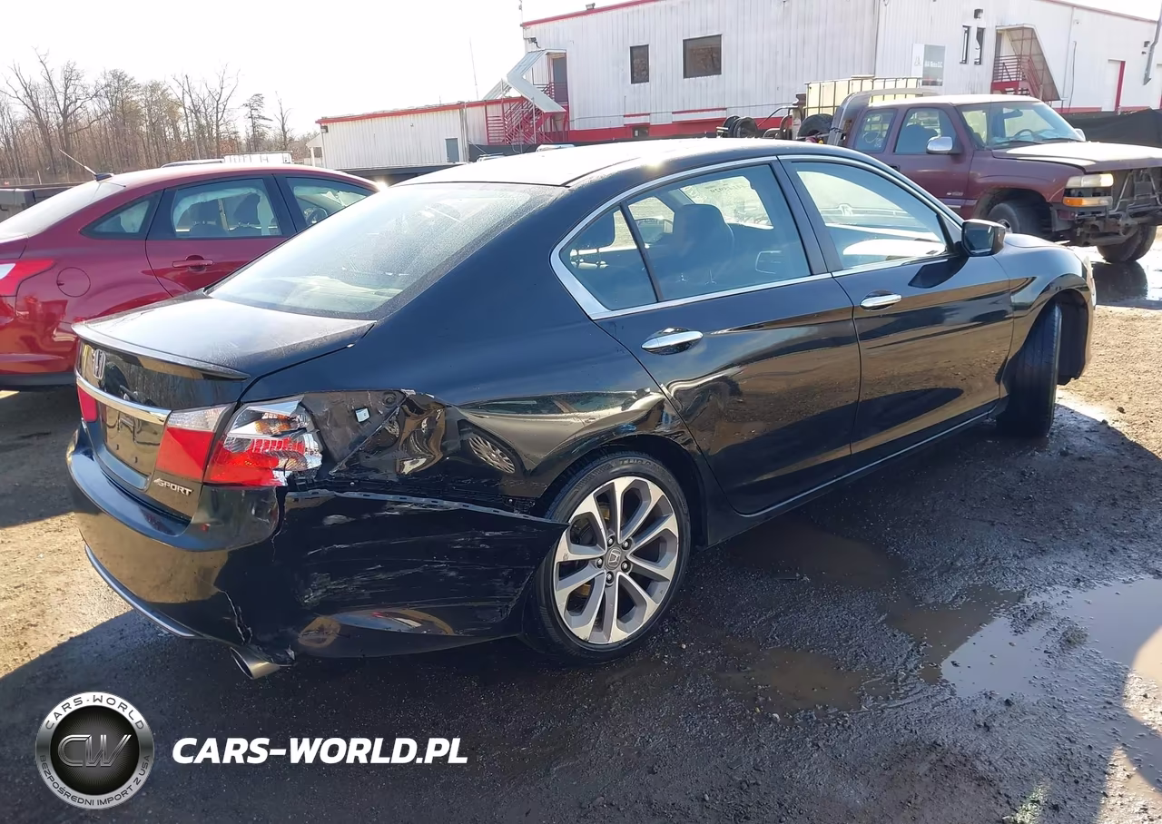 2015 Honda Accord Sport VIN:1HGCR2F55FA134122 - 4