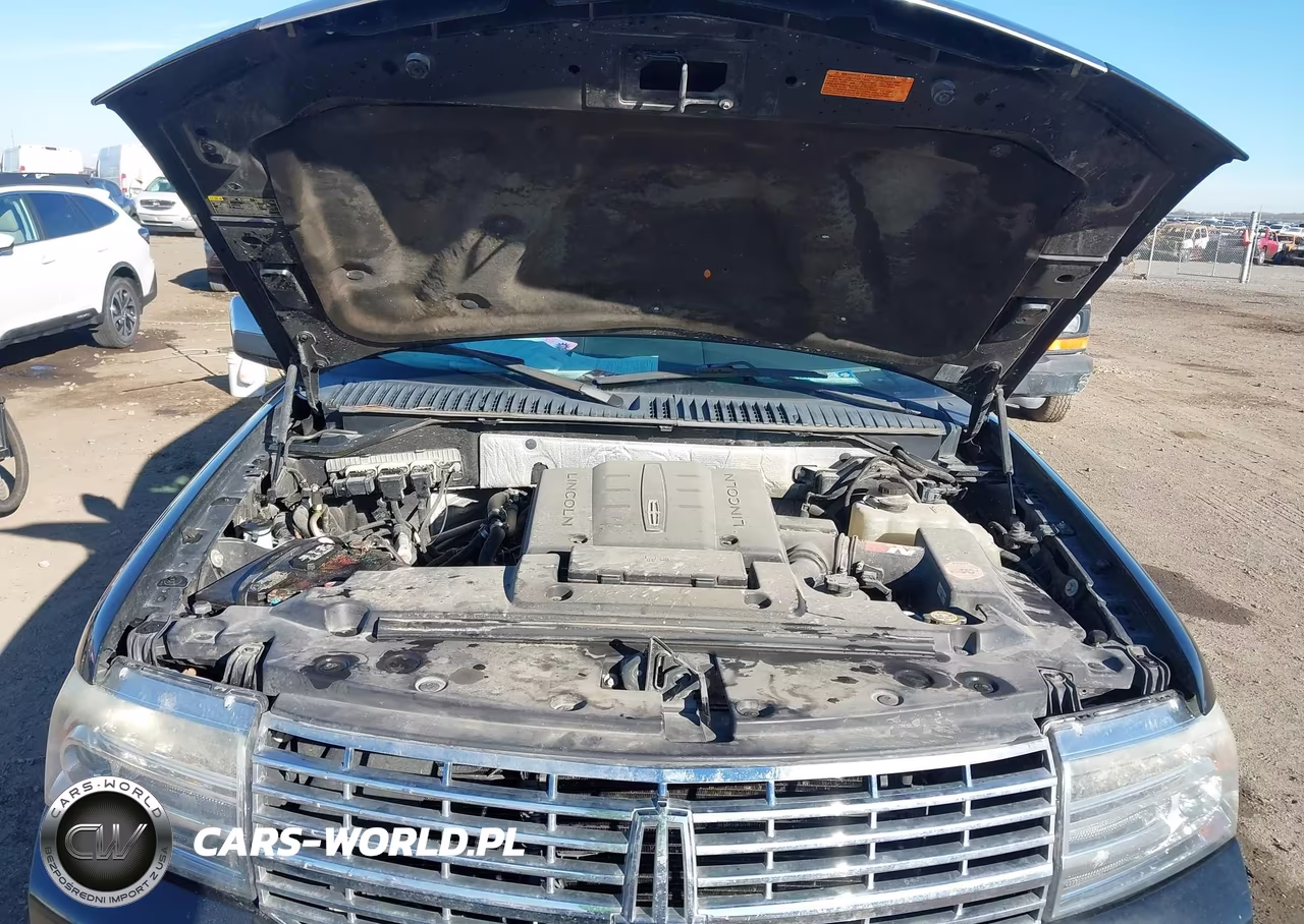 2013 Lincoln Navigator L VIN:5LMJJ3J50DEL04668 - 10
