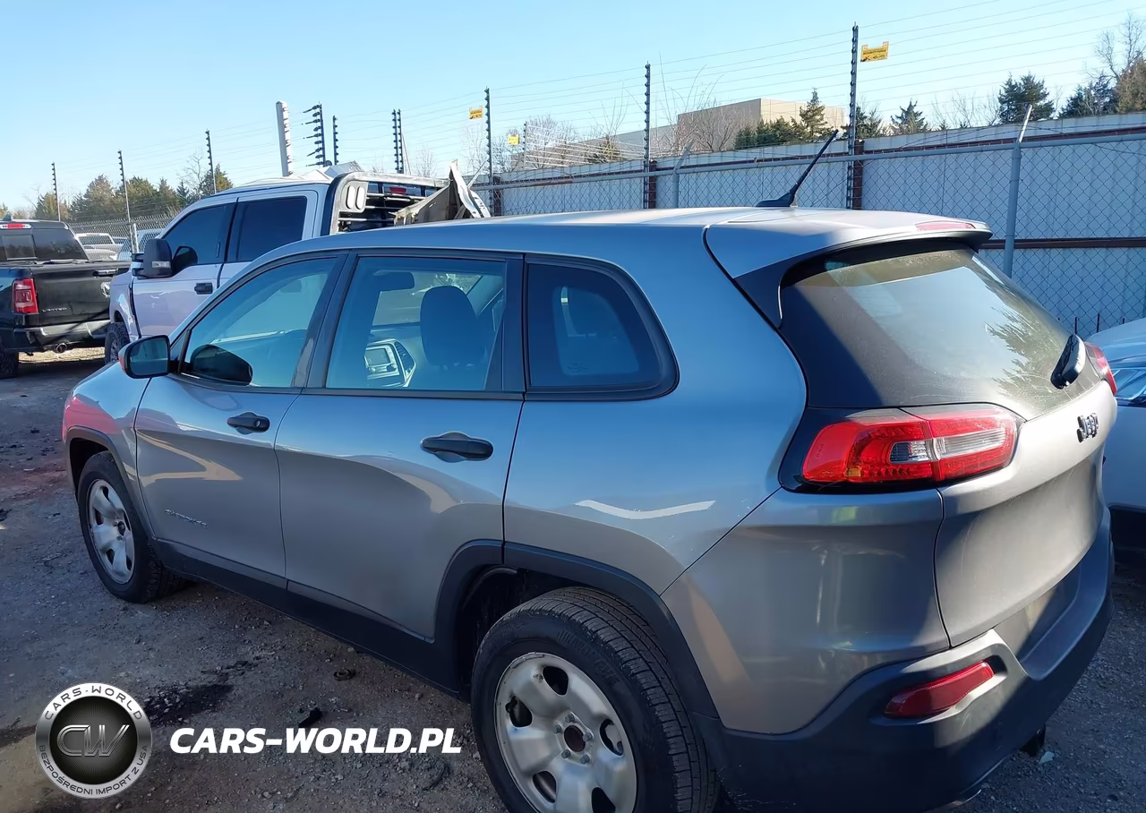 2015 Jeep Cherokee Sport VIN:1C4PJLAB5FW532735 - 14