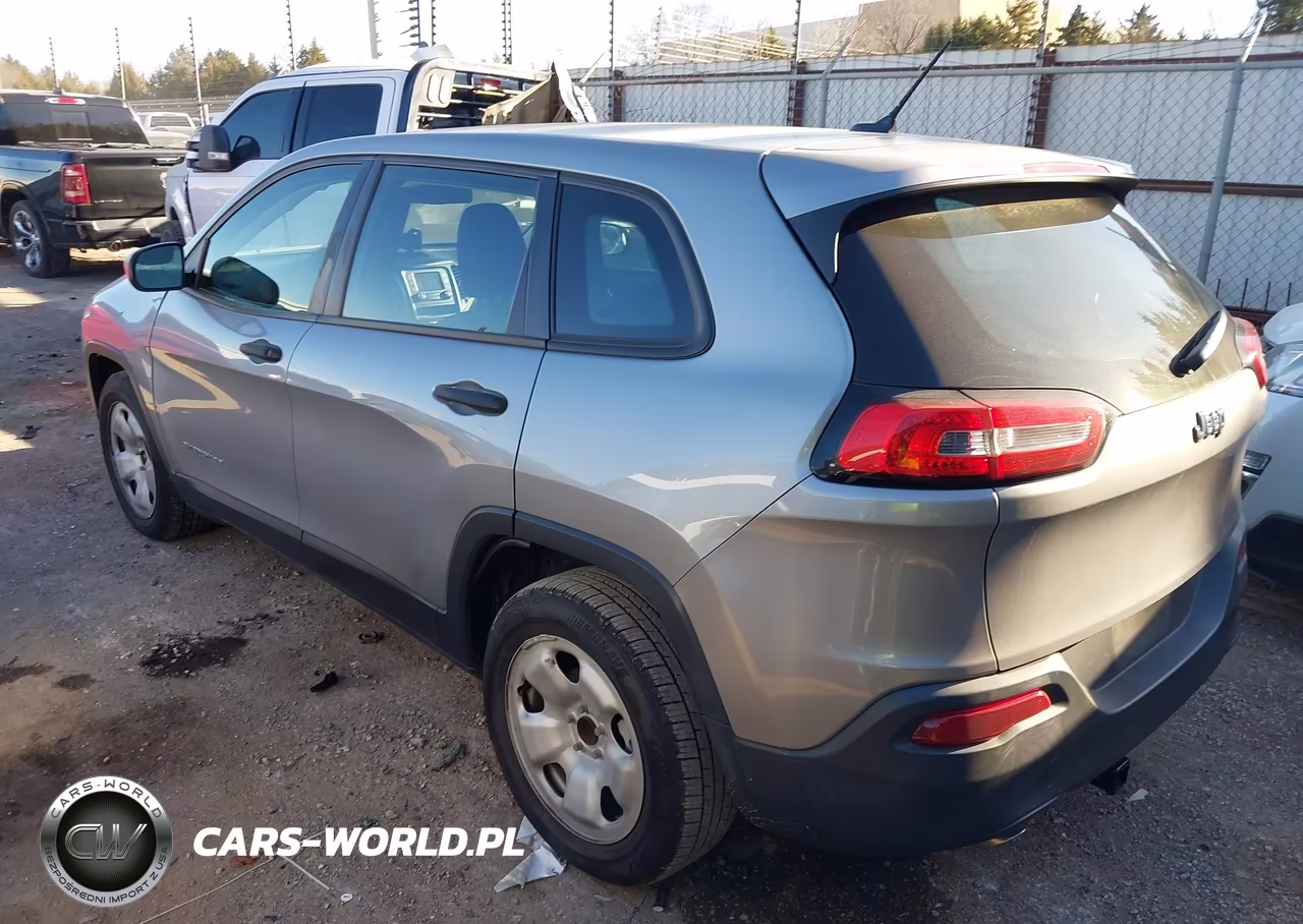 2015 Jeep Cherokee Sport VIN:1C4PJLAB5FW532735 - 3