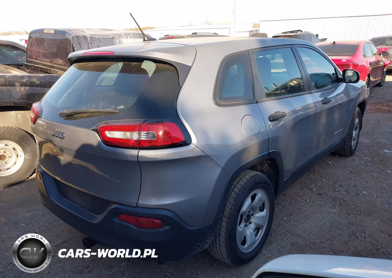 2015 Jeep Cherokee Sport VIN:1C4PJLAB5FW532735 - 4