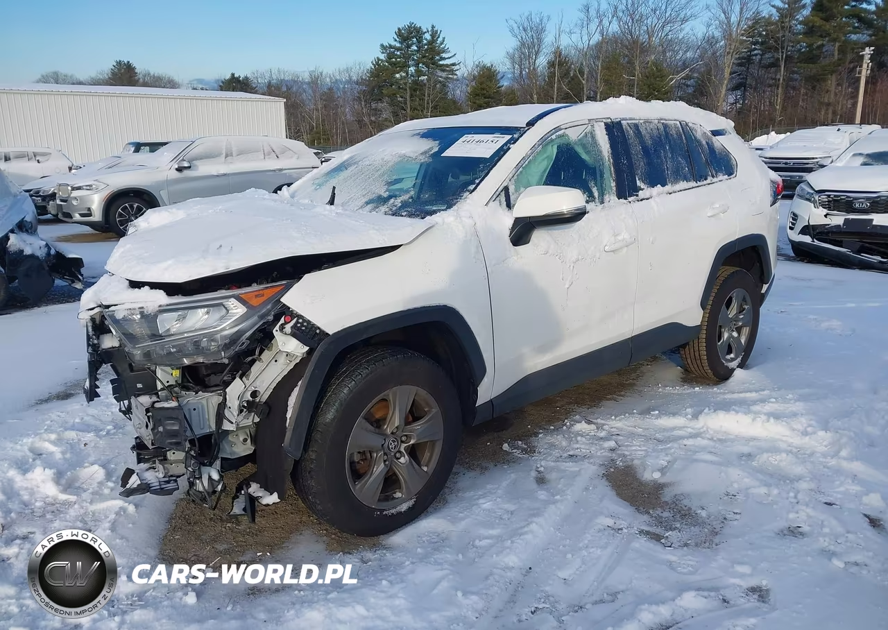 2021 Toyota Rav4 Xle VIN:2T3P1RFV2MC216227 - 2