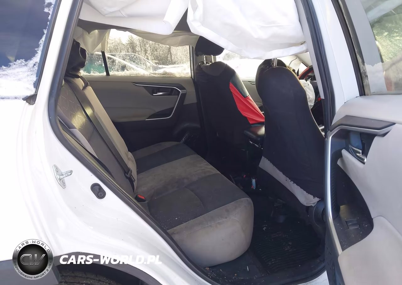 2021 Toyota Rav4 Xle VIN:2T3P1RFV2MC216227 - 8