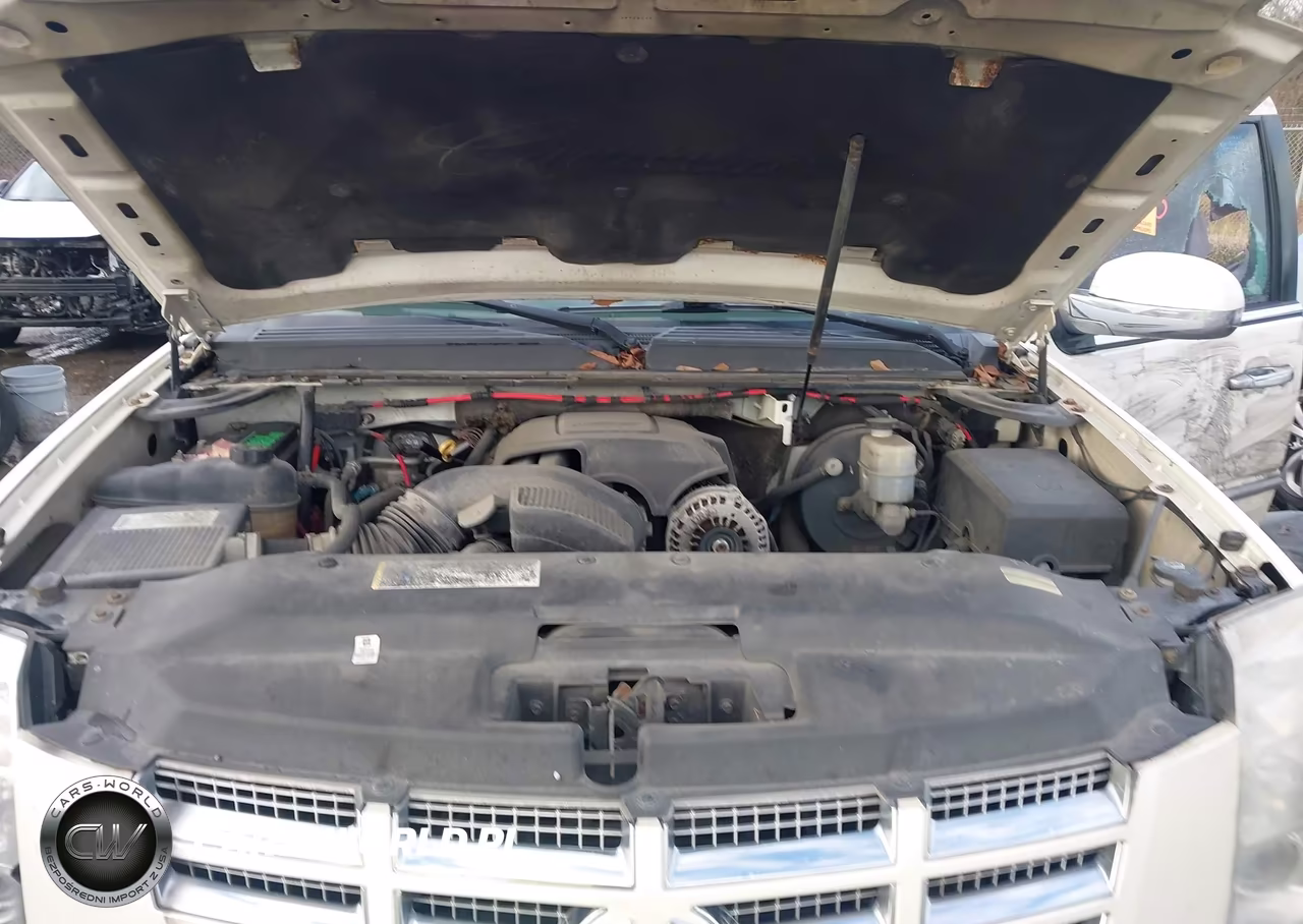 2008 Cadillac Escalade Standard VIN:1GYFK63808R175519 - 10