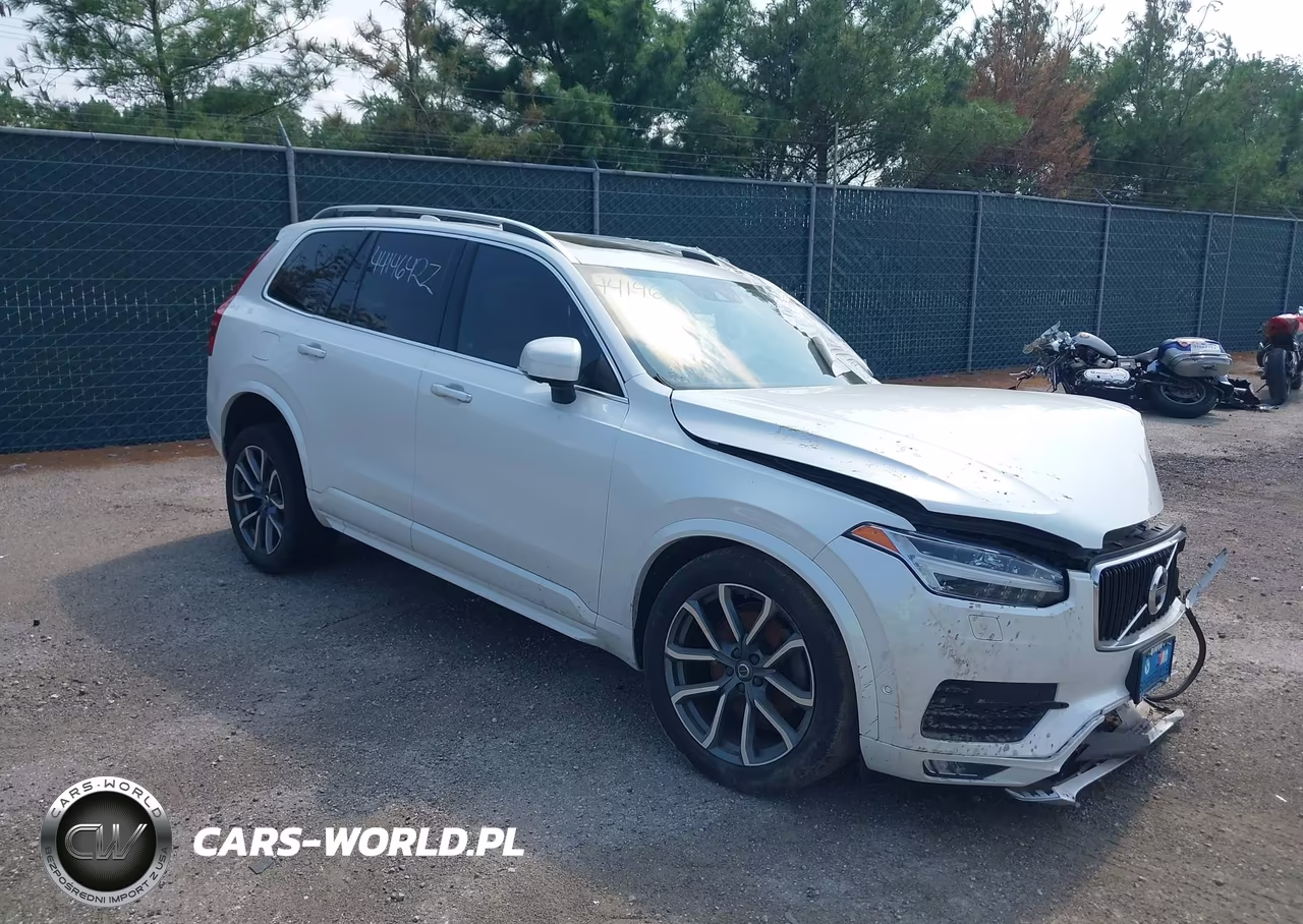 2018 Volvo Xc90 T6 Momentum – zdjęcie 1 z 17