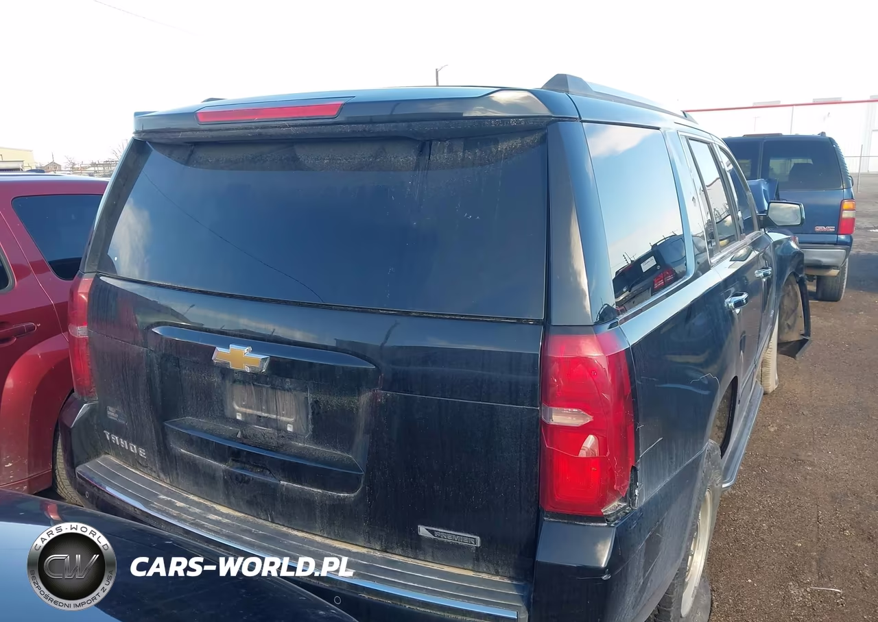 2018 Chevrolet Tahoe Premier VIN:1GNSCCKC4JR338045 - 15