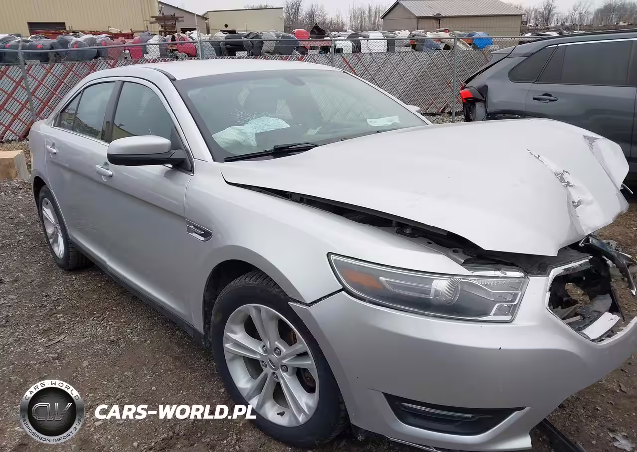 2015 Ford Taurus Sel