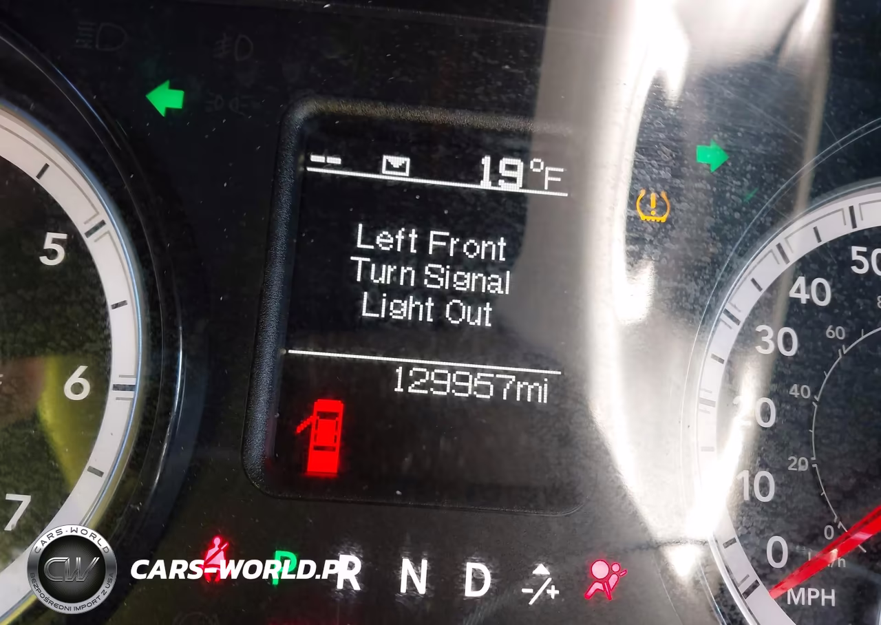 2021 Ram 1500 Classic Slt 4X4 6'4 Box VIN:1C6RR7TT8MS517012 - 15