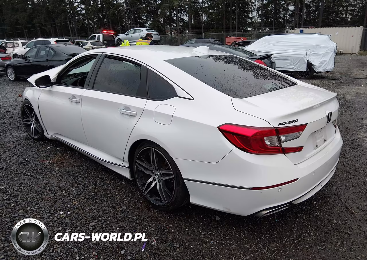 2022 Honda Accord Touring VIN:1HGCV2F98NA012626 - 3