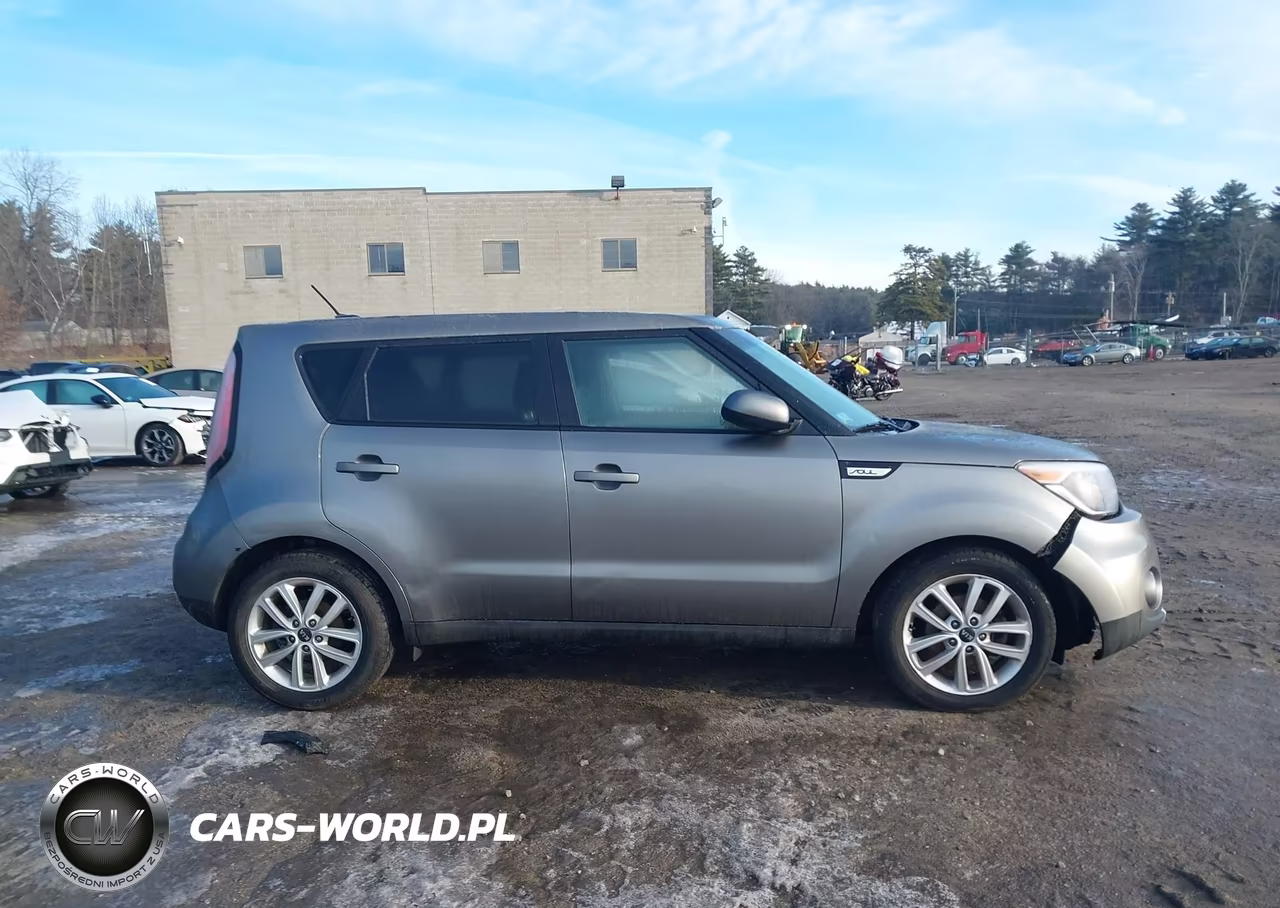 2019 Kia Soul + VIN:KNDJP3A57K7022874 - 13