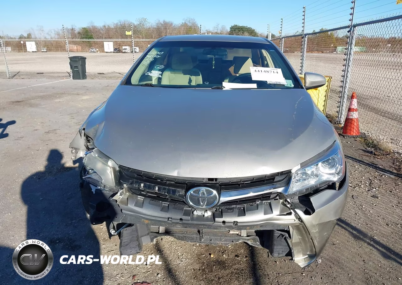 2017 Toyota Camry Le VIN:4T1BF1FK8HU650913 - 12