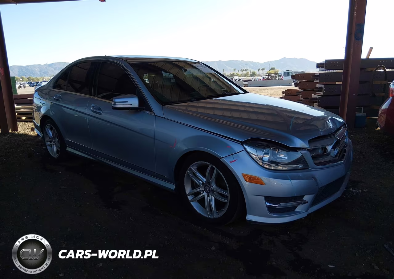 2013 Mercedes-Benz C 250 Sport – zdjęcie 1 z 16