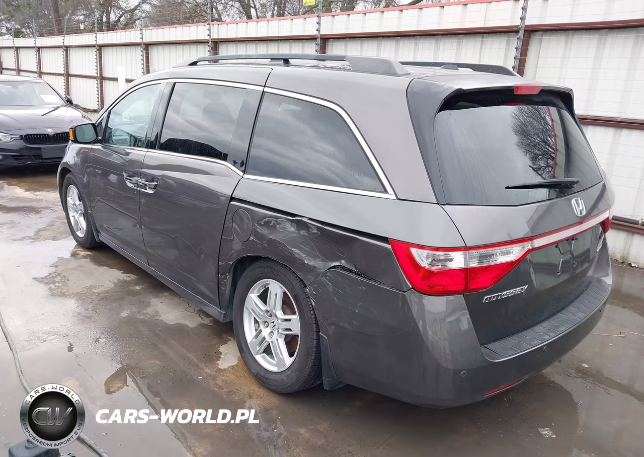 2012 Honda Odyssey Touring-Touring Elite VIN:5FNRL5H94CB079533 - 3