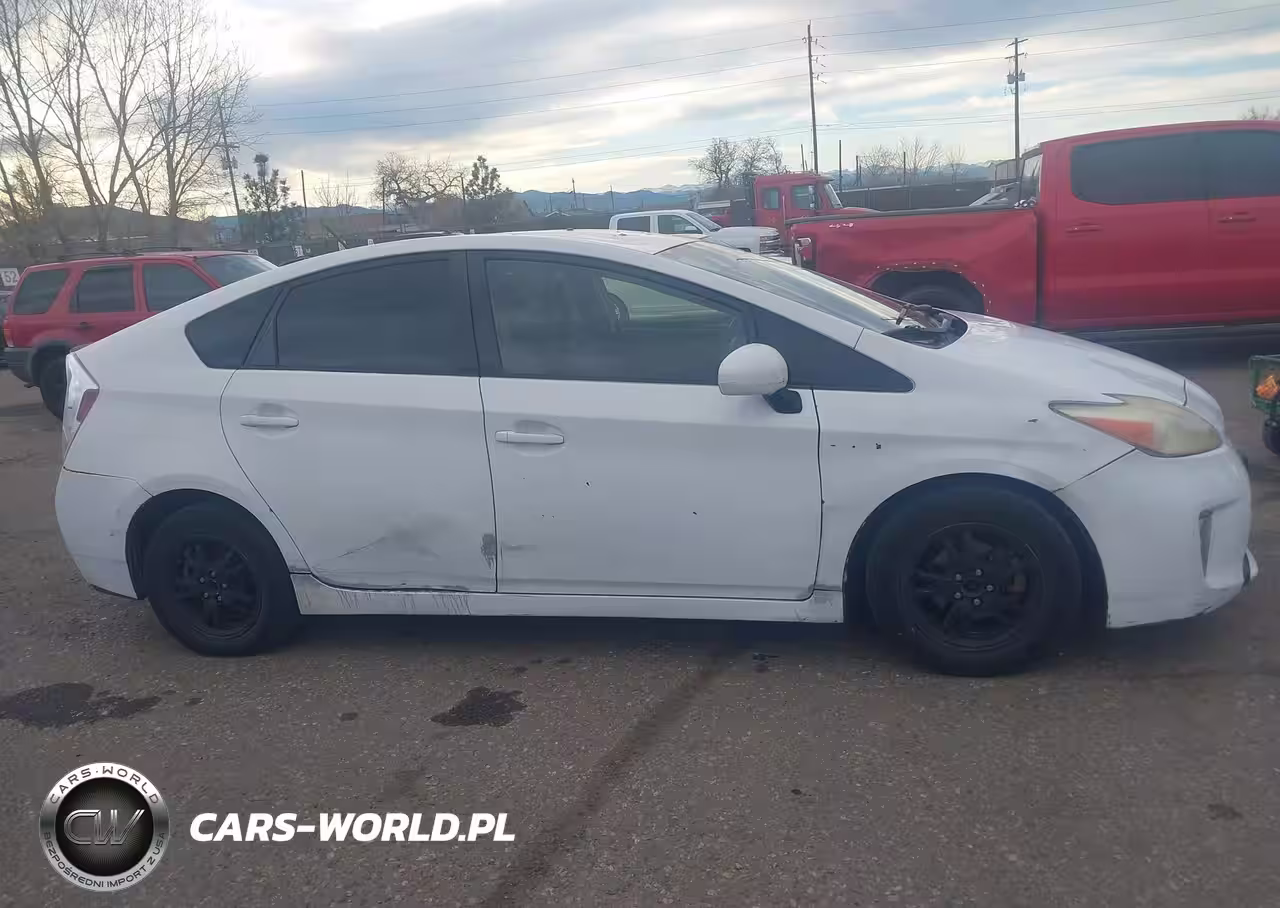 2012 Toyota Prius Three VIN:JTDKN3DU2C1530770 - 13