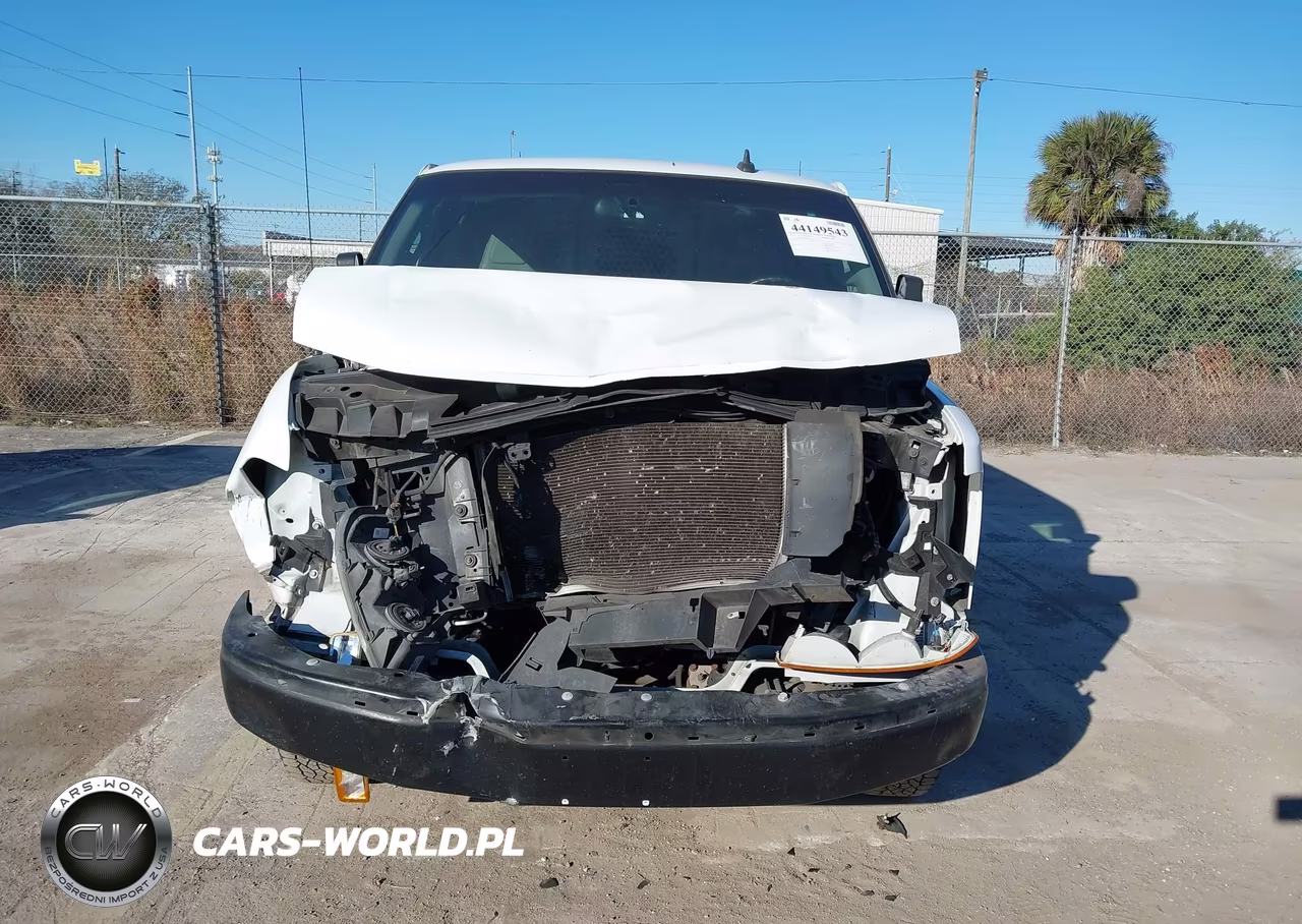 2019 Chevrolet Express 2500 Work Van VIN:1GCWGAFP9K1194301 - 12