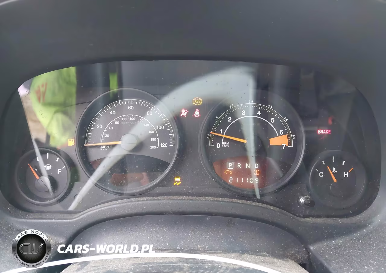 2014 Jeep Compass Sport VIN:1C4NJCBA2ED552142 - 7