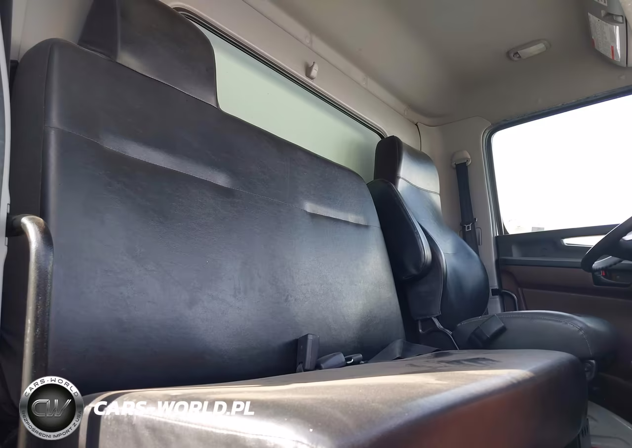 2021 Hino 238-258-268 VIN:5PVNJ8AV8M5T50030 - 7