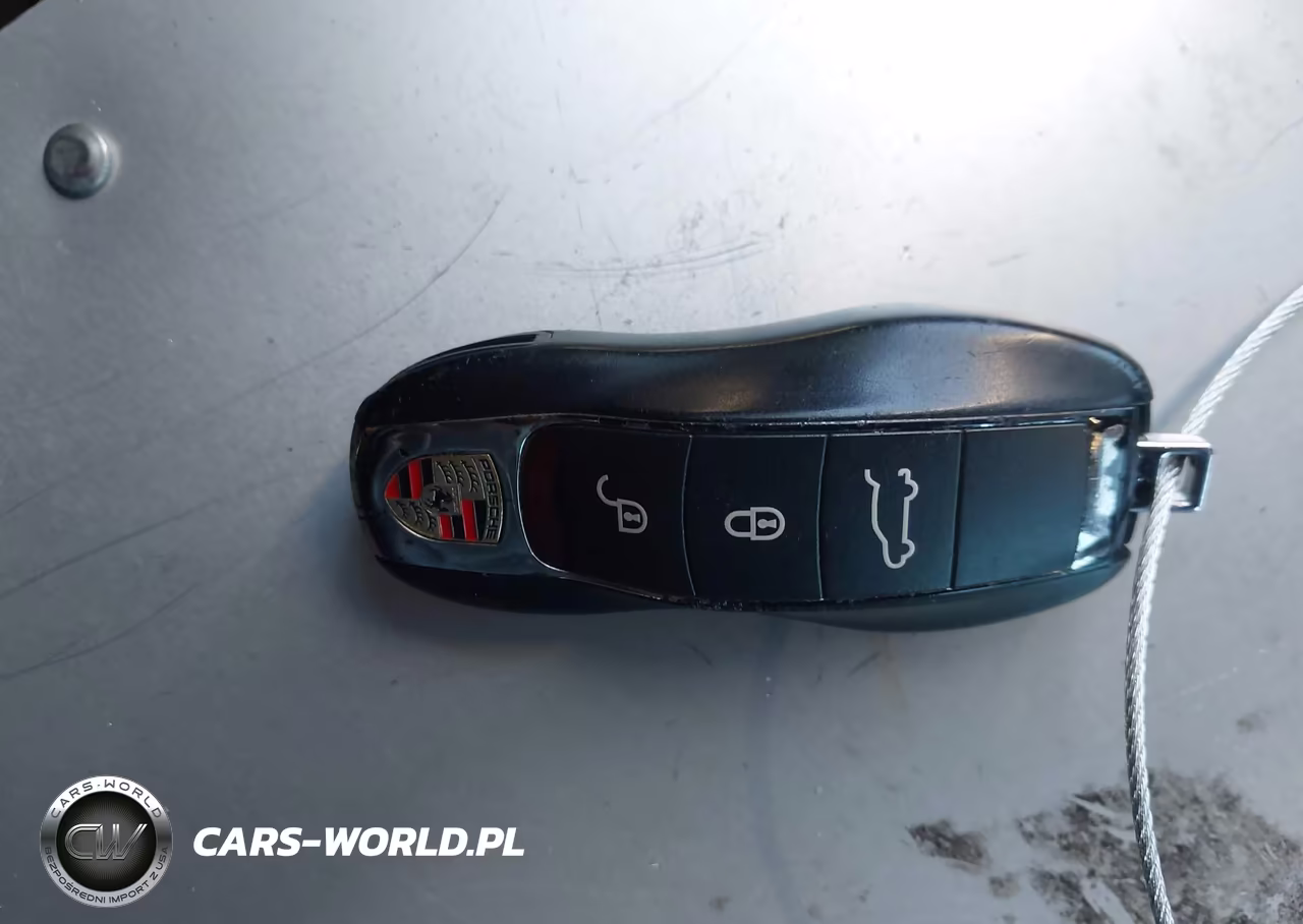 2012 Porsche Cayenne Turbo VIN:WP1AC2A20CLA80196 - 11