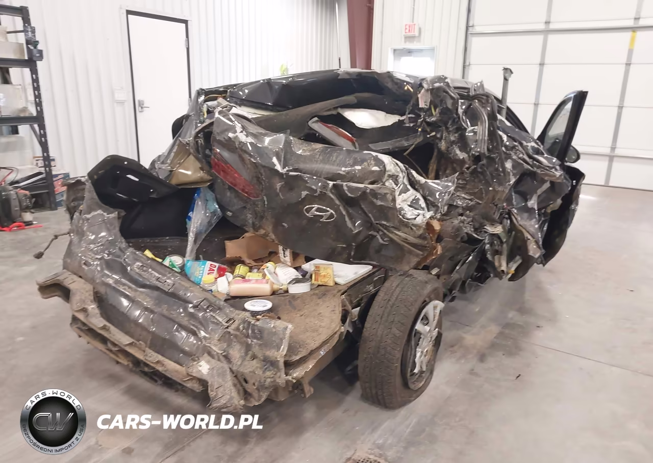 2020 Hyundai Elantra Se VIN:5NPD74LF3LH603326 - 4