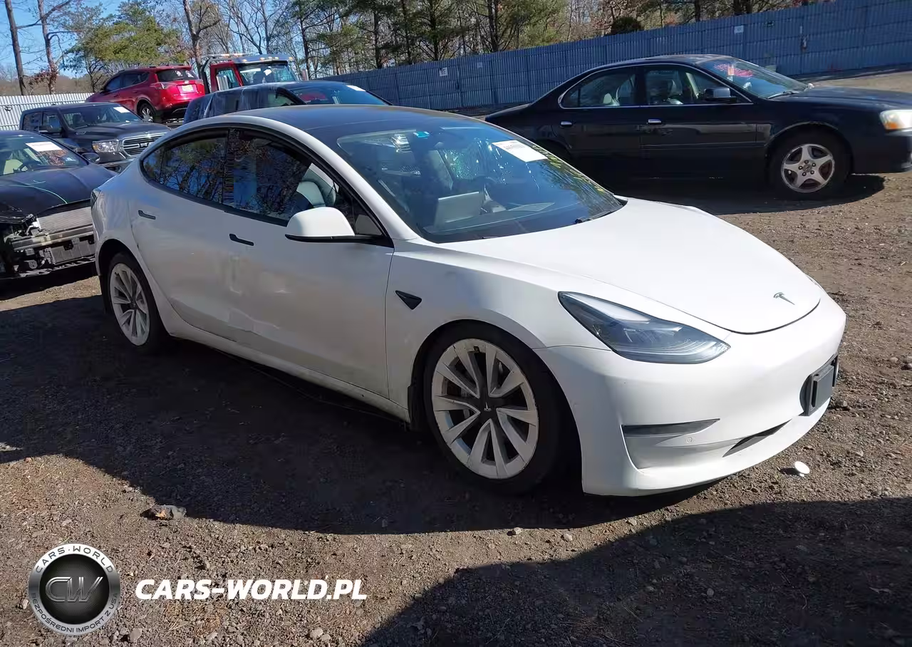 2021 Tesla Model 3 Standard Range Plus Rear-Wheel Drive