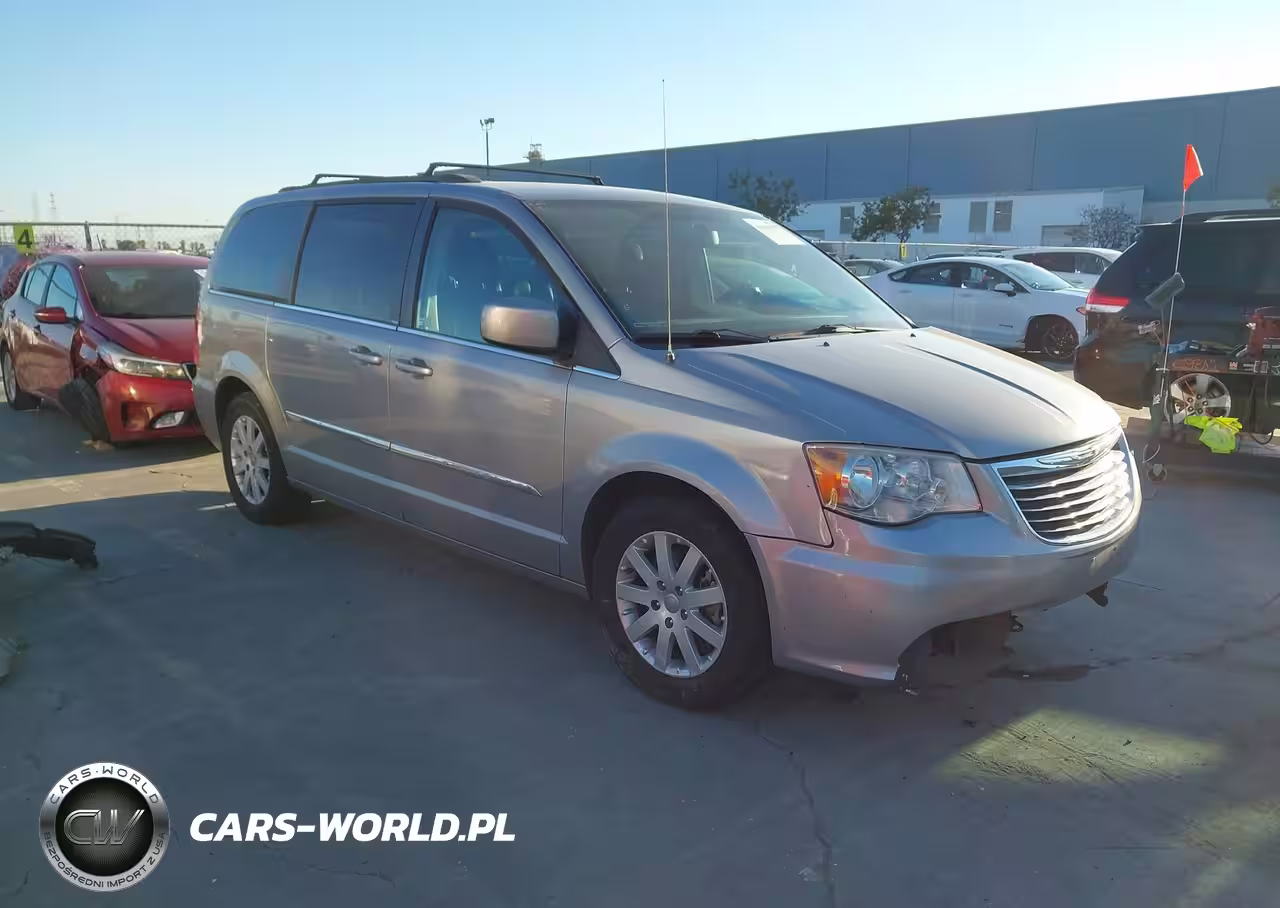 2014 Chrysler Town & Country Touring