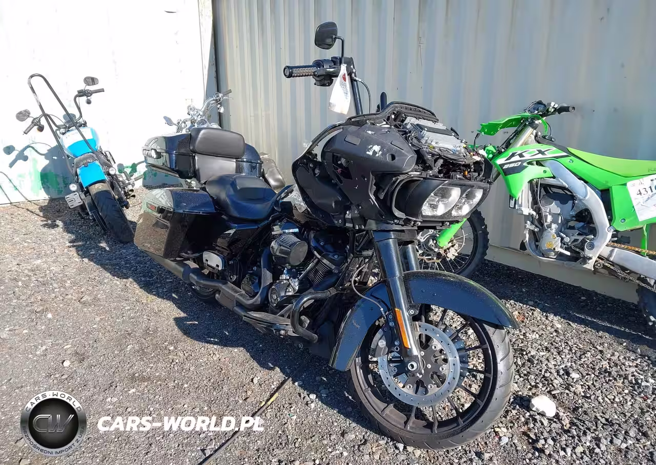 2018 Harley-Davidson Fltrxs Road Glide Special