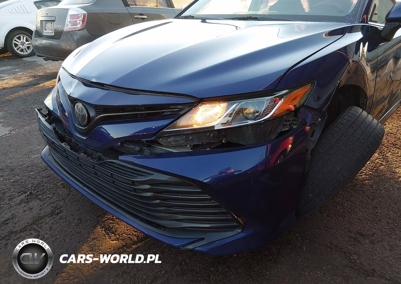 2018 Toyota Camry Le VIN:4T1B11HK5JU600312 - 6