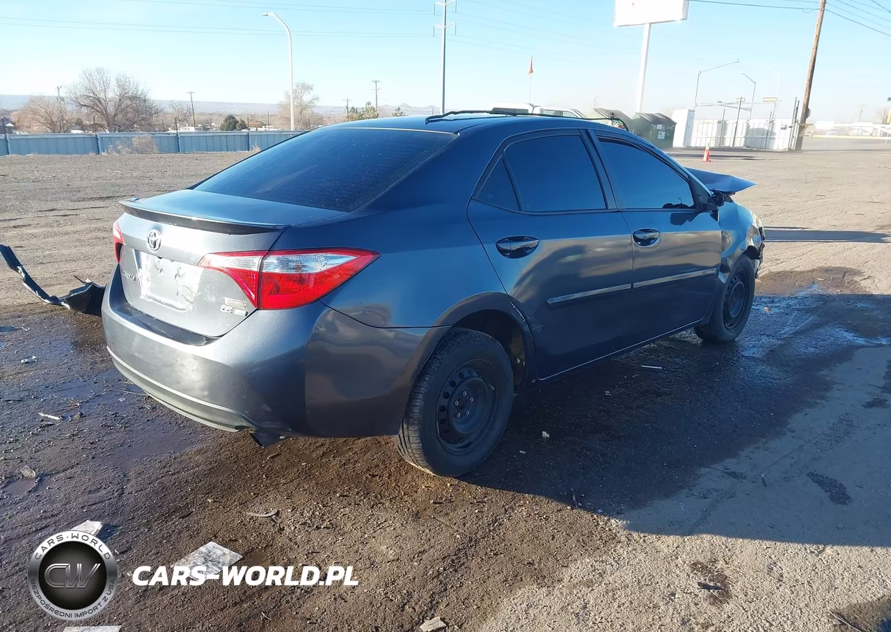 2015 Toyota Corolla Le Eco VIN:5YFBPRHE3FP180212 - 4
