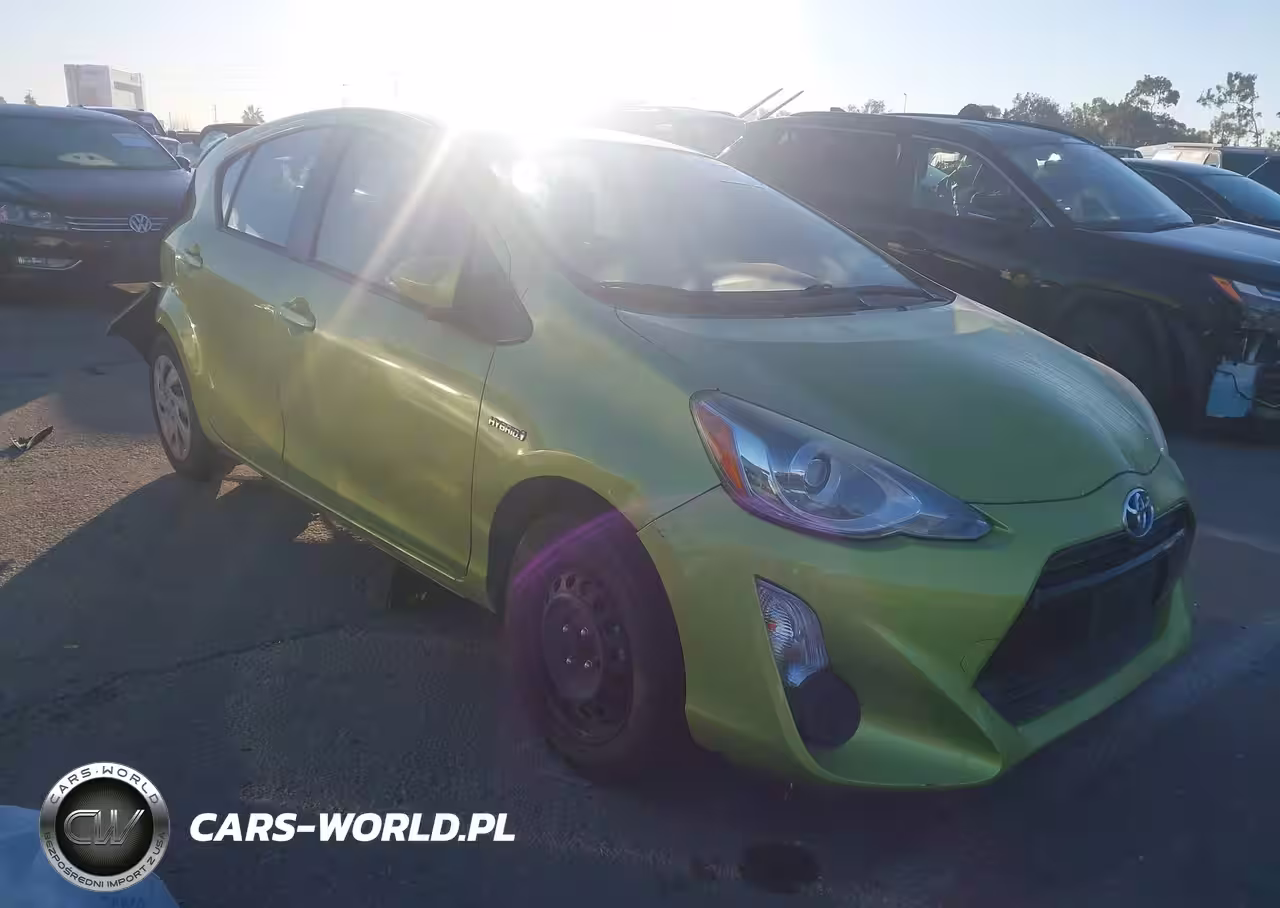 2015 Toyota Prius C Two