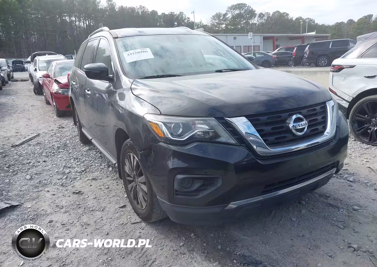 2018 Nissan Pathfinder S