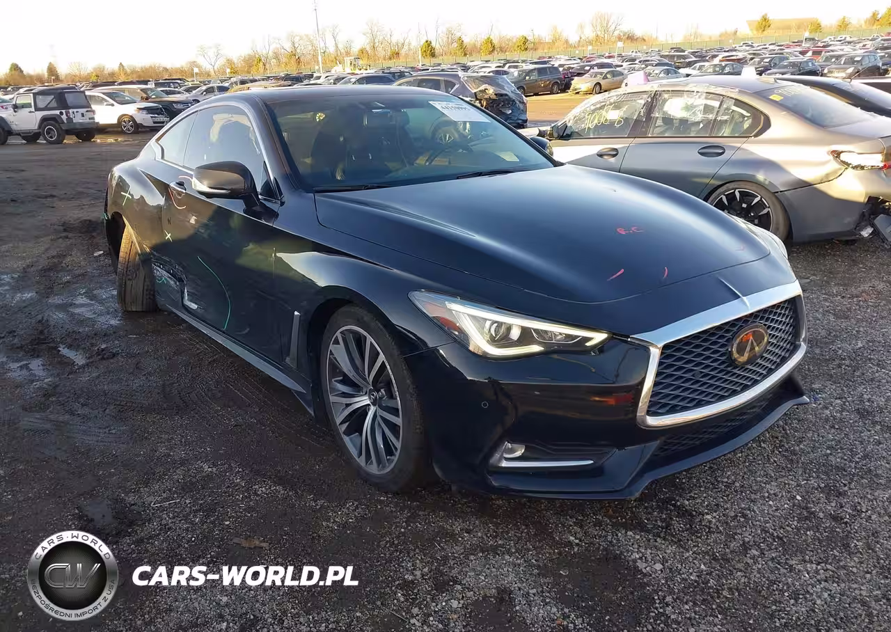 2021 Infiniti Q60 Luxe Awd