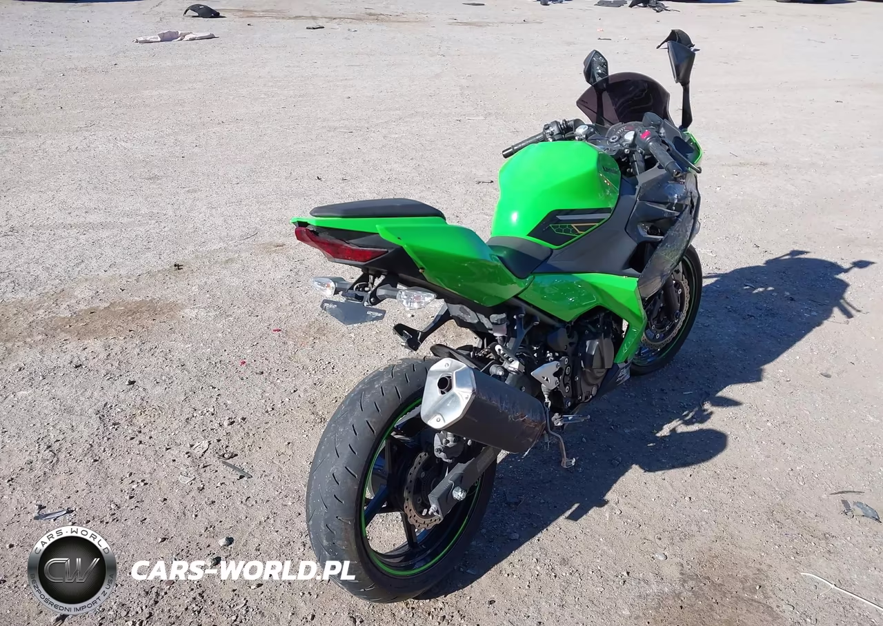 2020 Kawasaki Ex400 VIN:JKAEXKH1XLDA60128 - 4