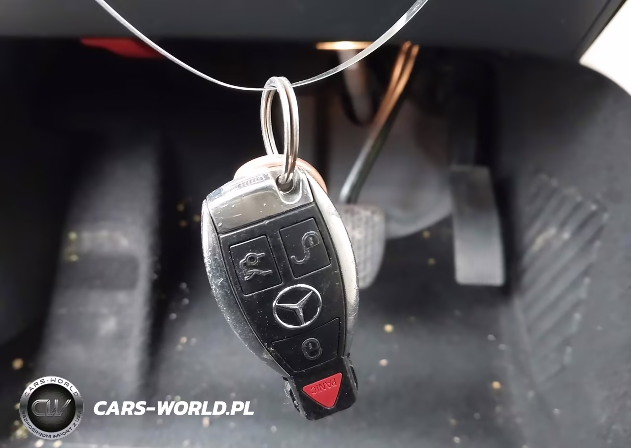 2017 Mercedes-Benz Cla 250 VIN:WDDSJ4EBXHN440996 - 11