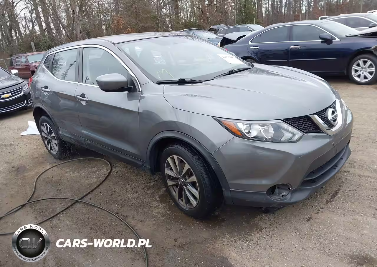 2017 Nissan Rogue Sport S