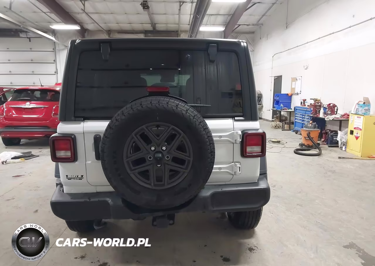 2024 Jeep Wrangler 4-Door Sport S 4X4 VIN:1C4PJXDG5RW357440 - 16