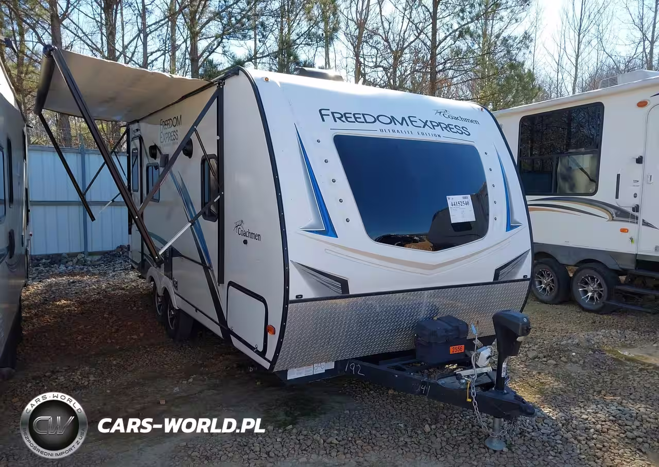 2021 Coachmen - Forest Ri Freedom Express