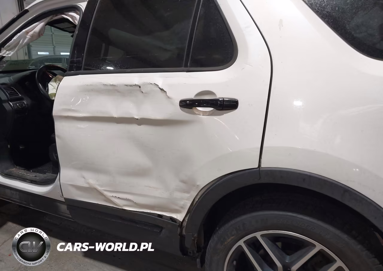 2019 Ford Explorer Sport VIN:1FM5K8GT1KGB48906 - 6