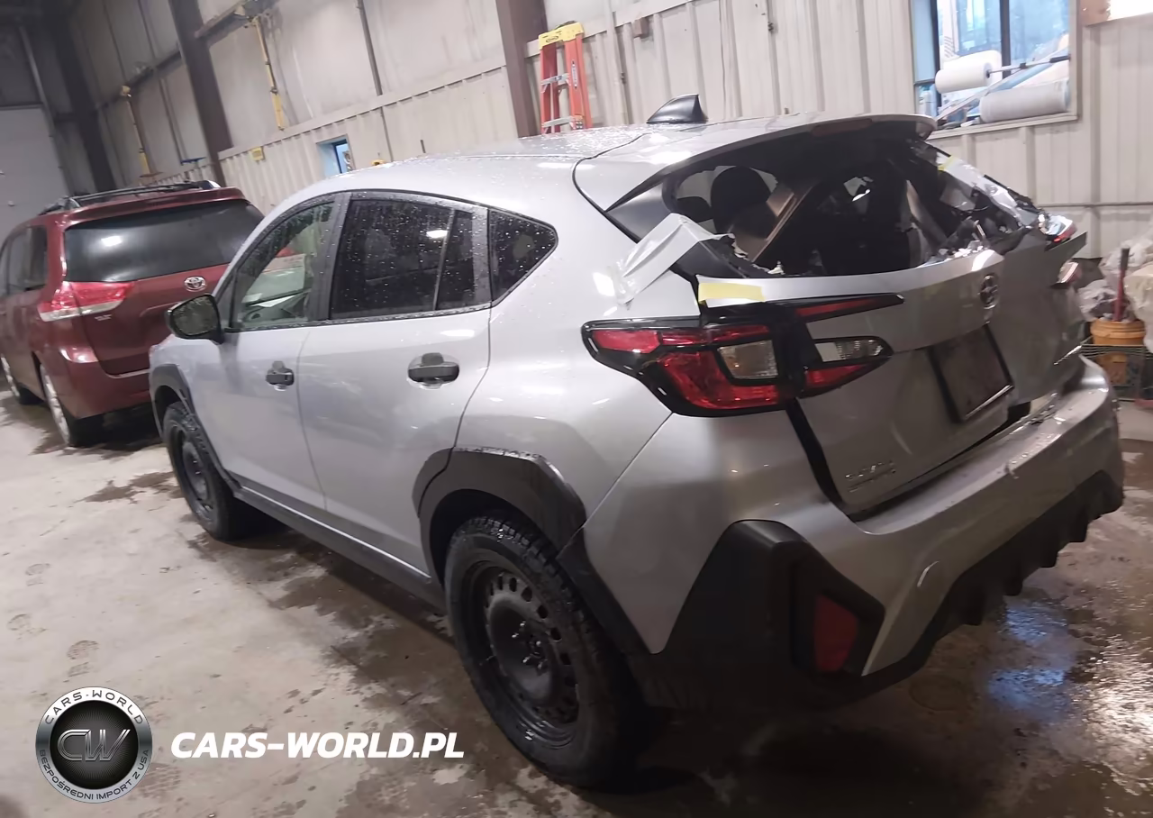 2024 Subaru Crosstrek VIN:JF2GUABC7R8299762 - 3