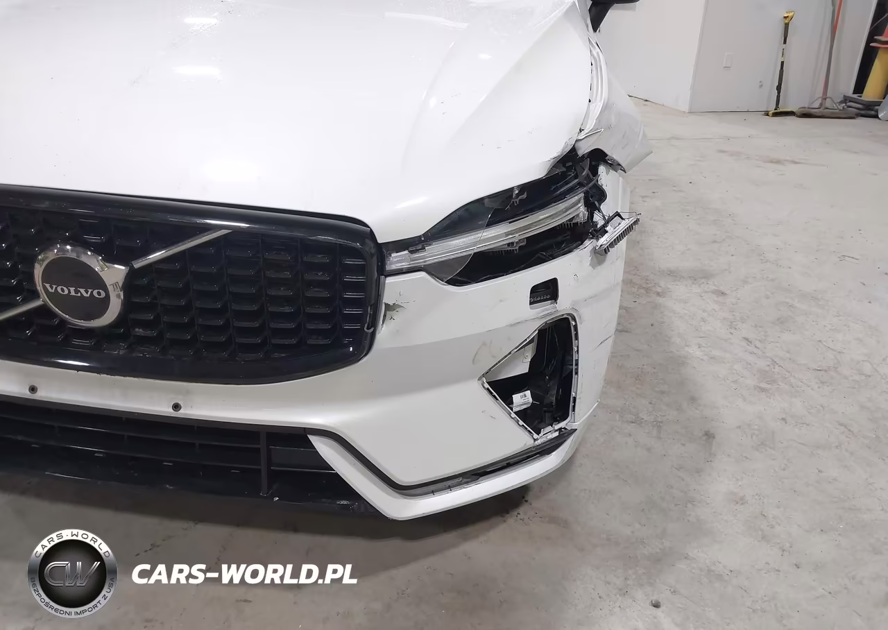 2024 Volvo Xc60 B5 Core Dark Theme VIN:YV4L12RK5R1783587 - 17