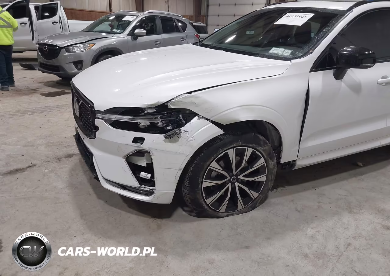2024 Volvo Xc60 B5 Core Dark Theme VIN:YV4L12RK5R1783587 - 6