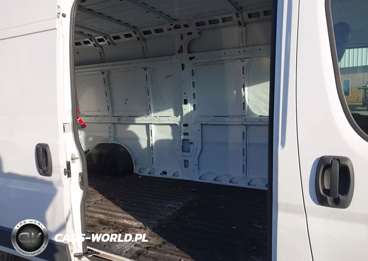 2025 Ram Promaster 3500 VIN:3C6MRVHG4SE504879 - 8