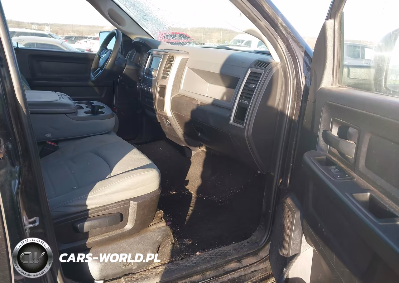 2018 Ram 1500 Express 4X2 5'7 Box VIN:1C6RR6KT3JS295311 - 5