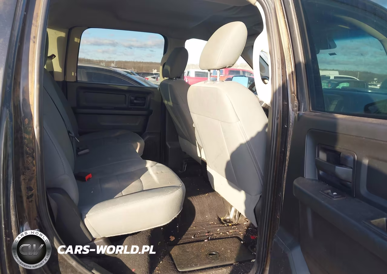 2018 Ram 1500 Express 4X2 5'7 Box VIN:1C6RR6KT3JS295311 - 8