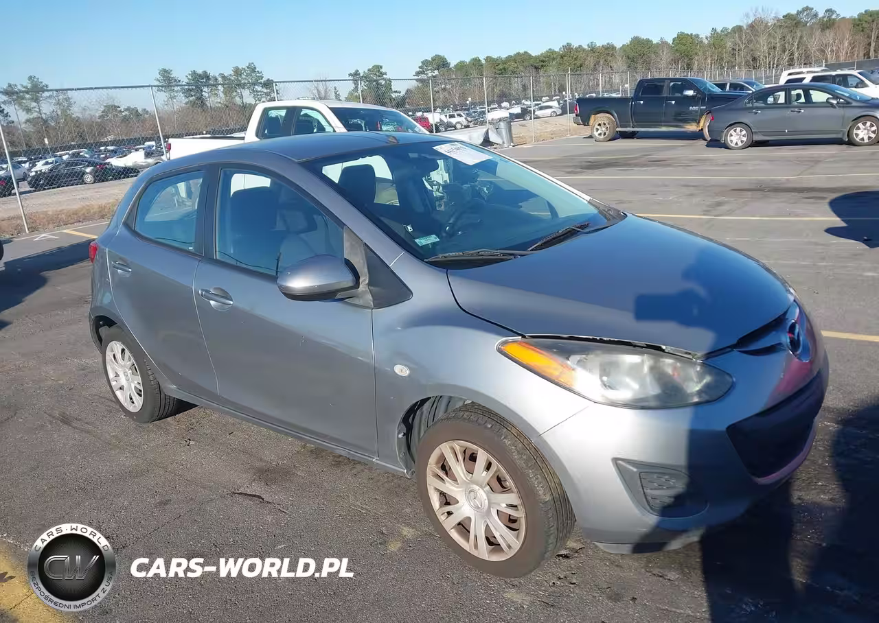 2013 Mazda Mazda2 Sport