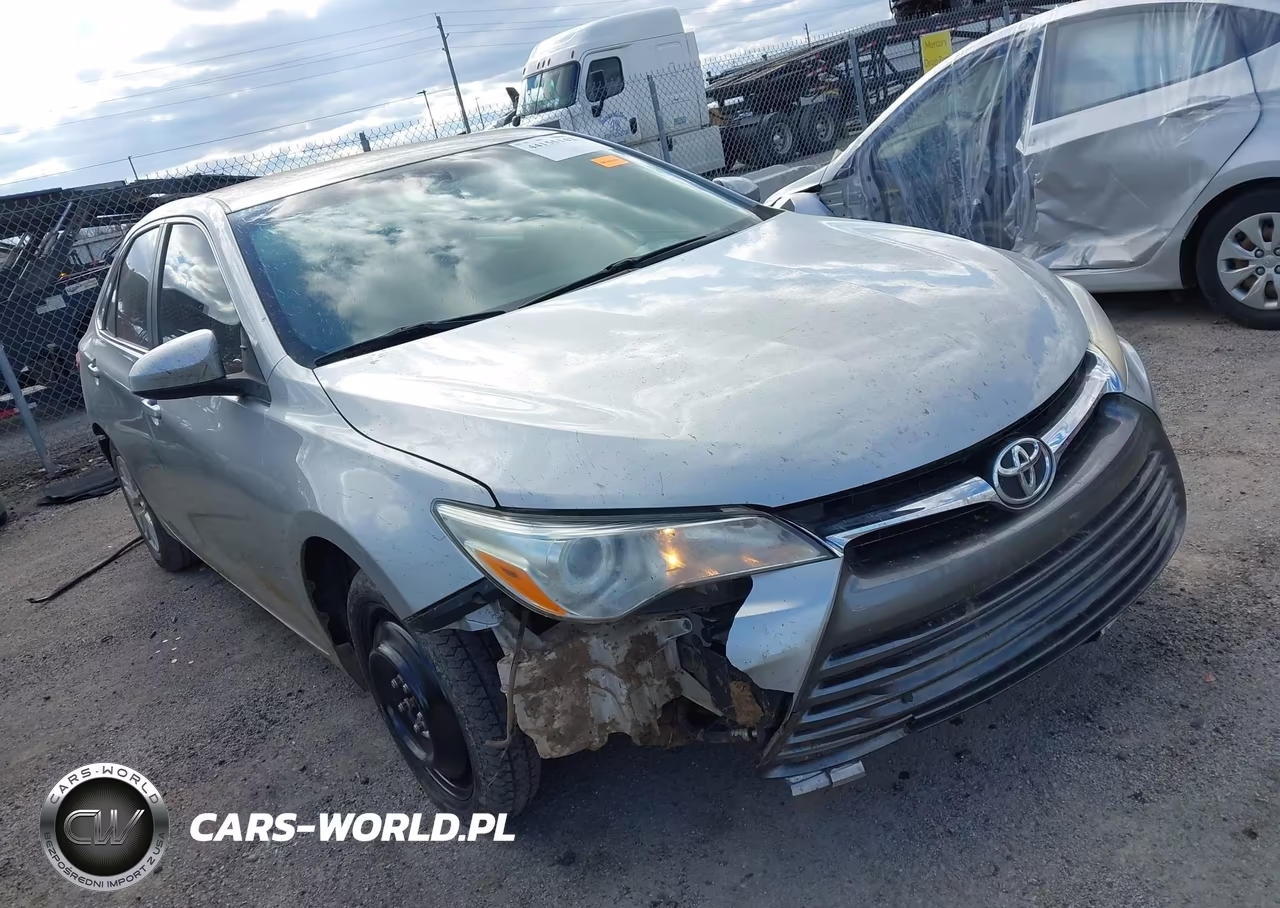 2016 Toyota Camry Le