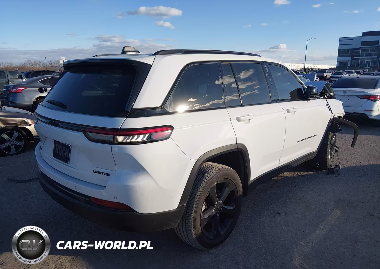 2023 Jeep Grand Cherokee Limited 4X4 VIN:1C4RJHBG0PC620997 - 4