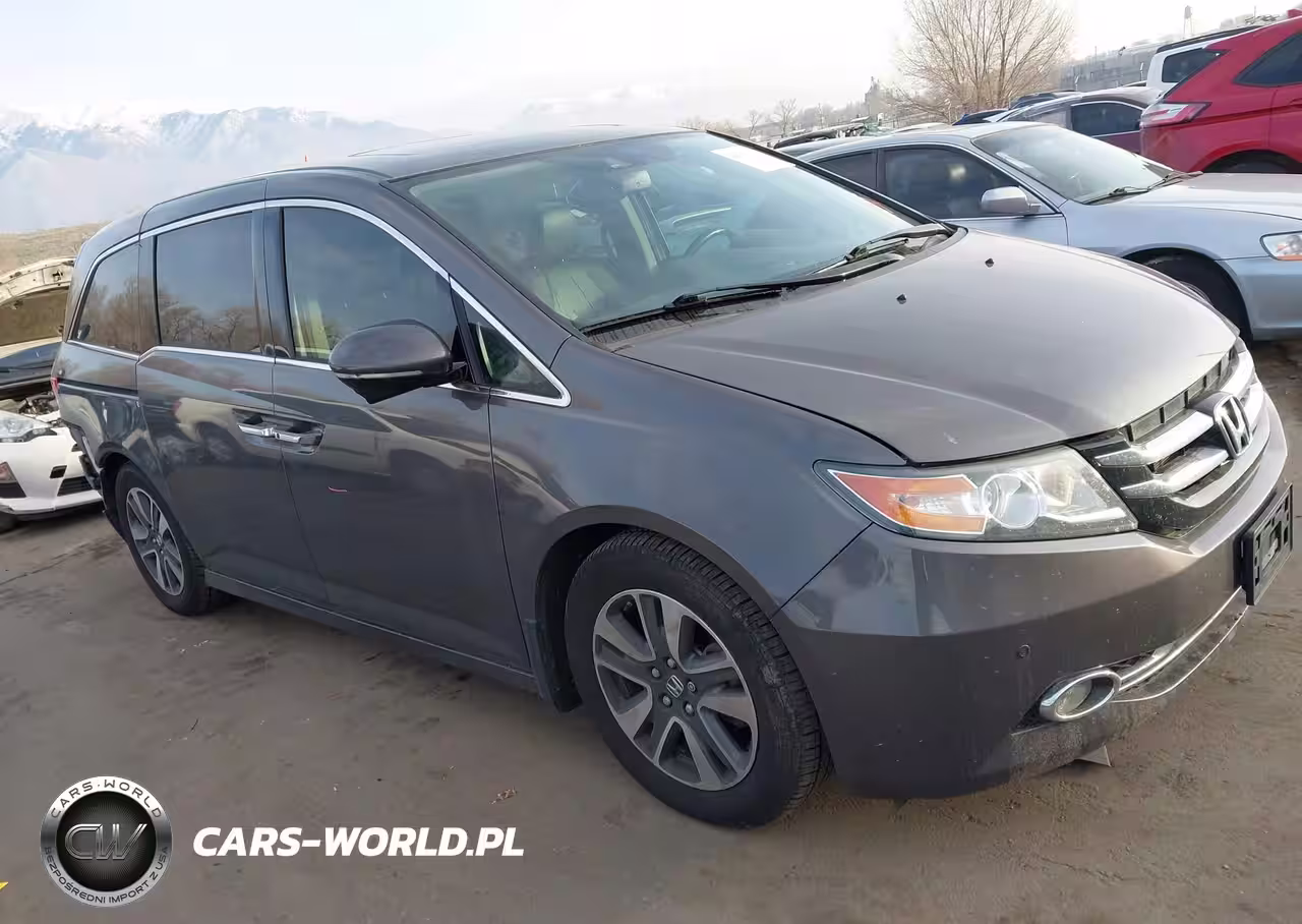 2016 Honda Odyssey Touring-Touring Elite
