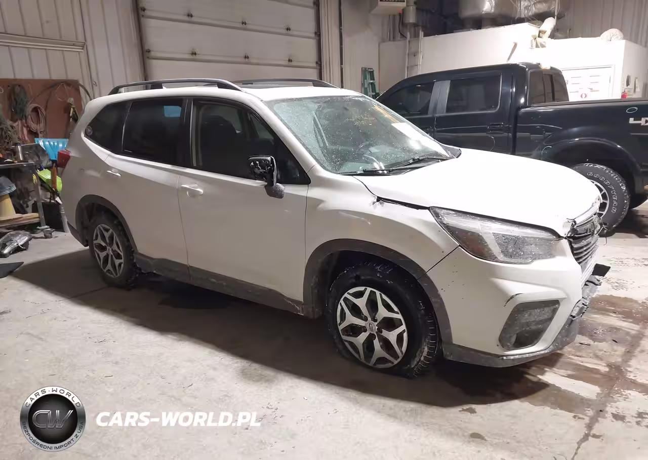2021 Subaru Forester Premium